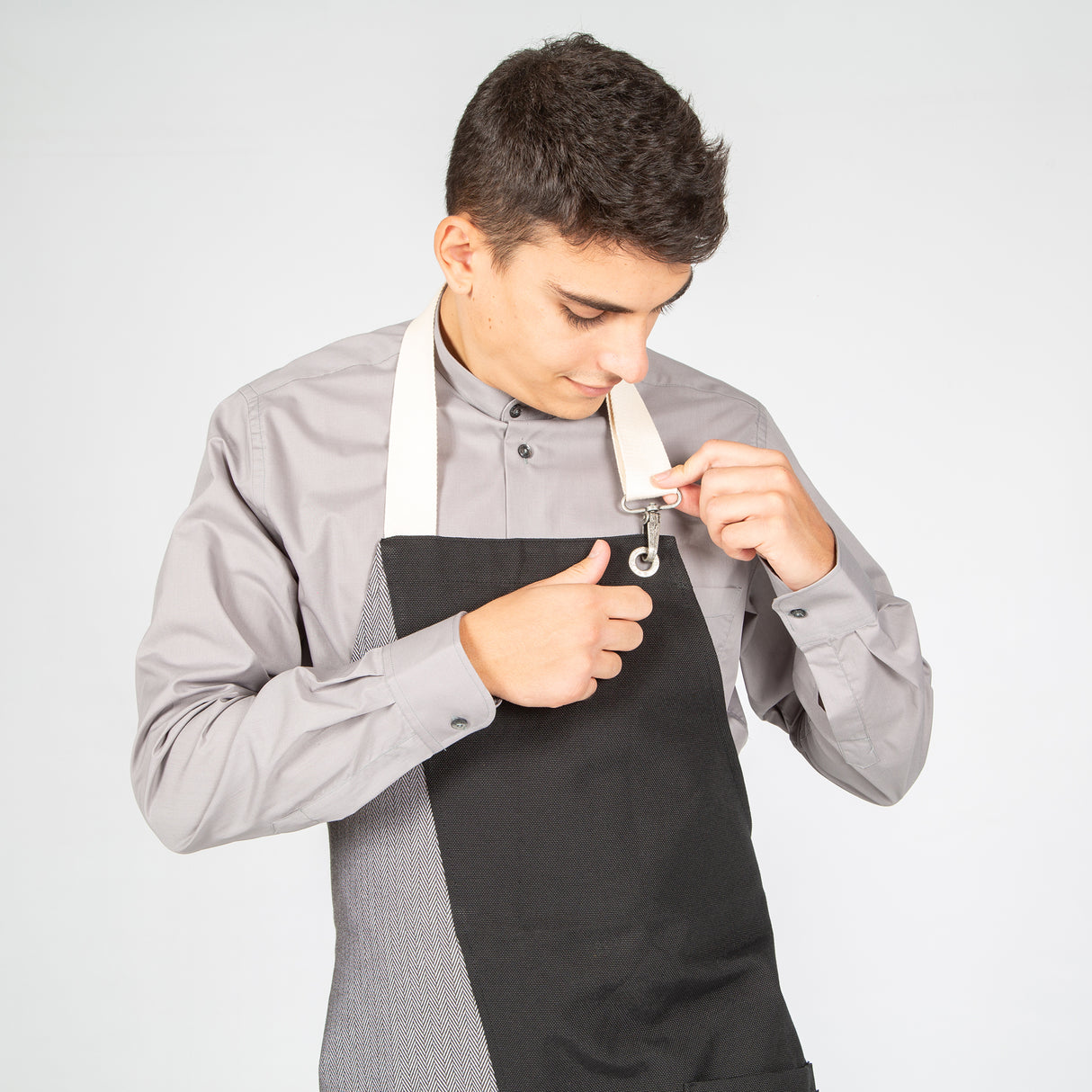 (100007-001-UD-3.jpg)