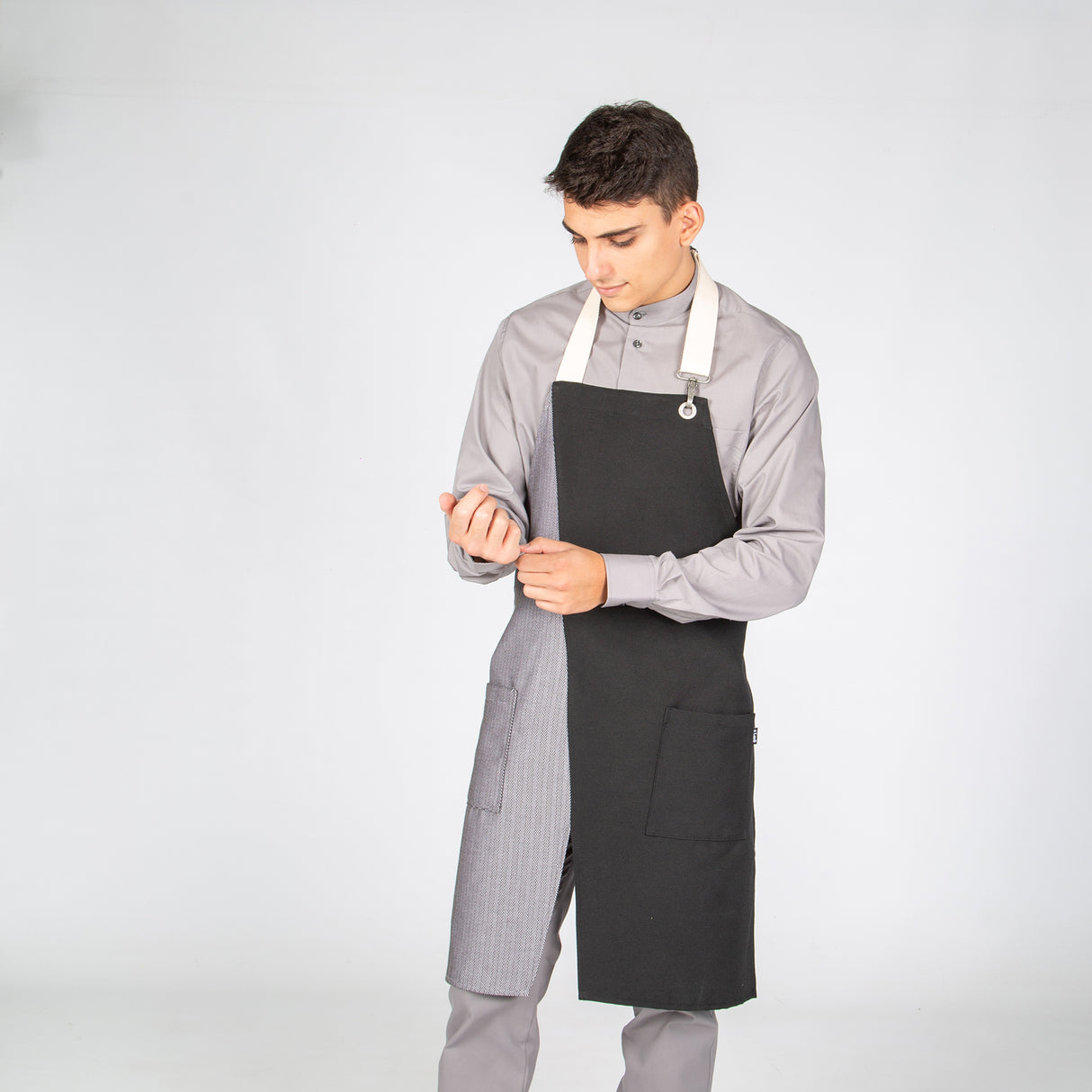 (100007-001-UD-4.jpg)