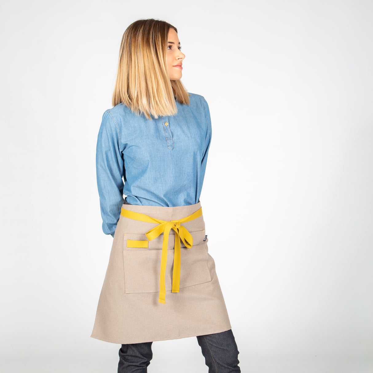 (100011-109-UD-2.jpg)