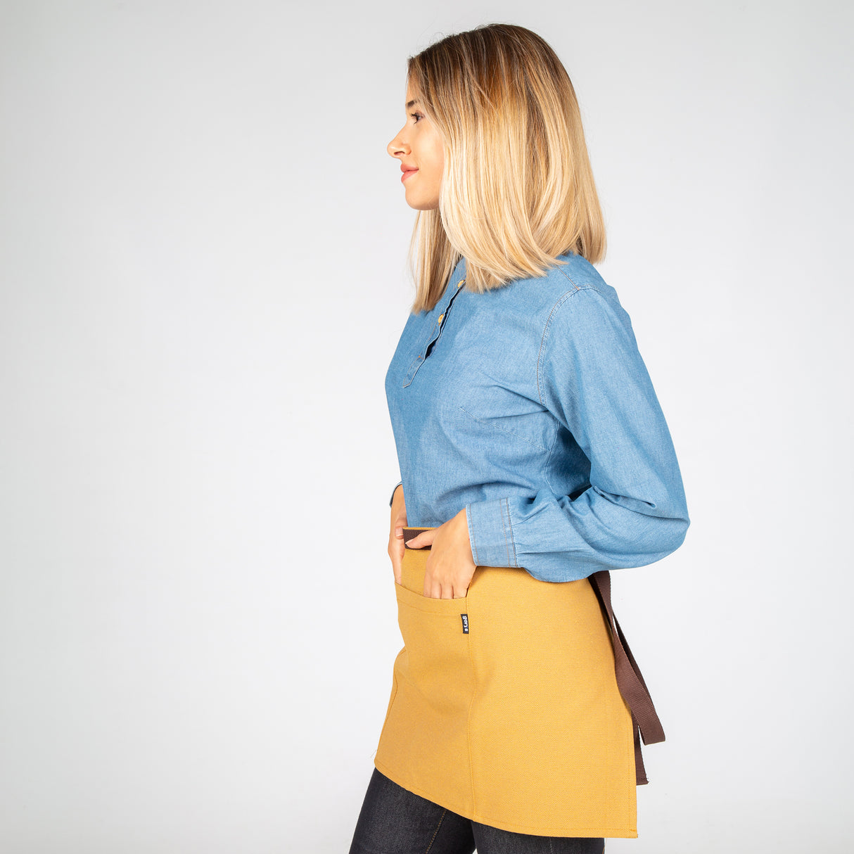 (100015-128-UD-2.jpg)