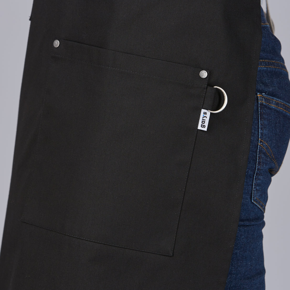 (100036-001-UD-2.jpg)