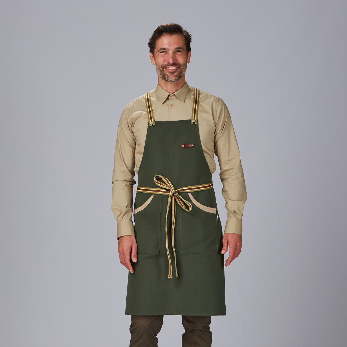 (100041-149-UD-3.jpg)