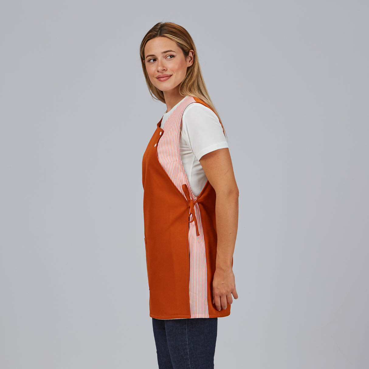 (200056-619-P-2.jpg)