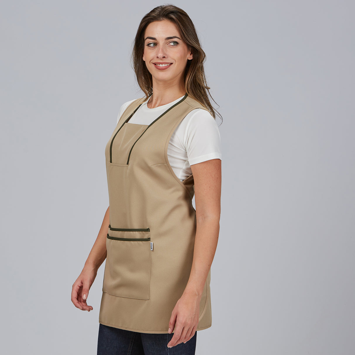 (200057-597-UD-2.jpg)