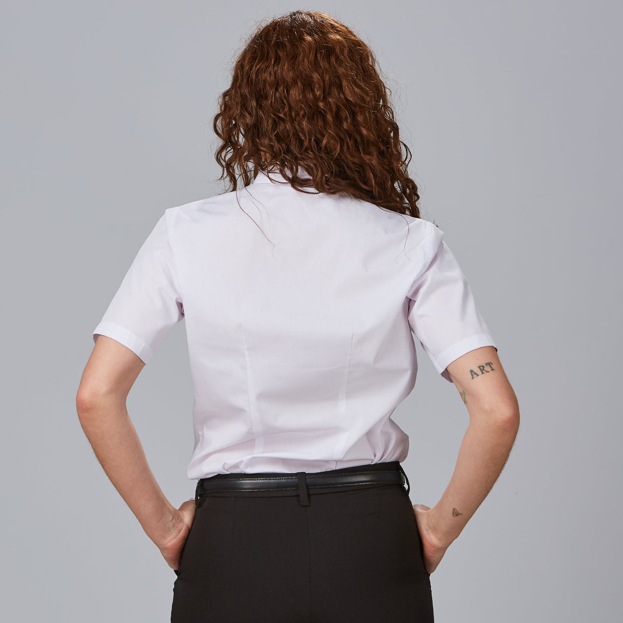 (240003-101-L-1.jpg)