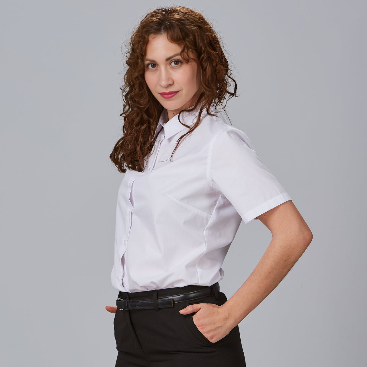 (240003-101-L-2.jpg)