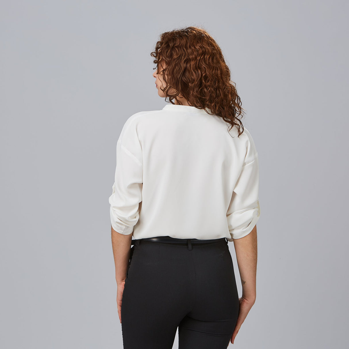 (240005-101-XS-1.jpg)