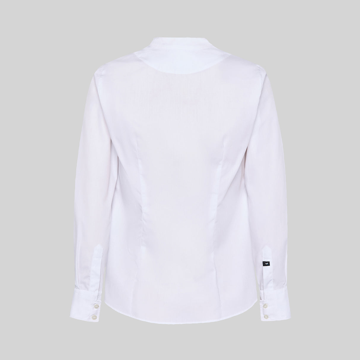 (240018-101-M-4.jpg)