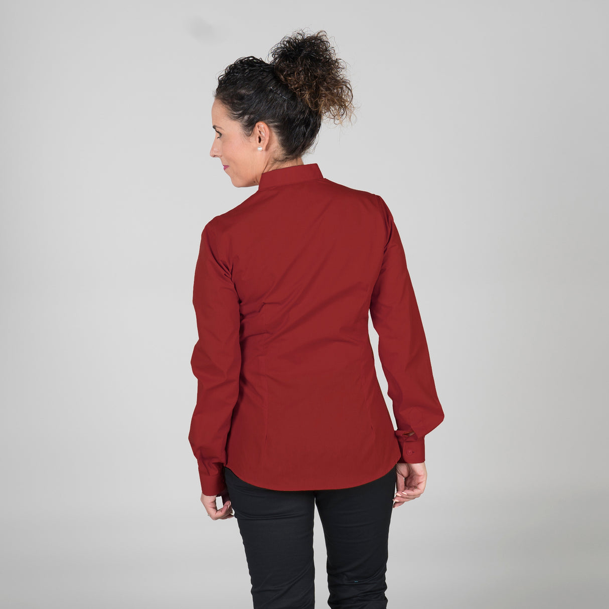 (248200-700-M-1.jpg)