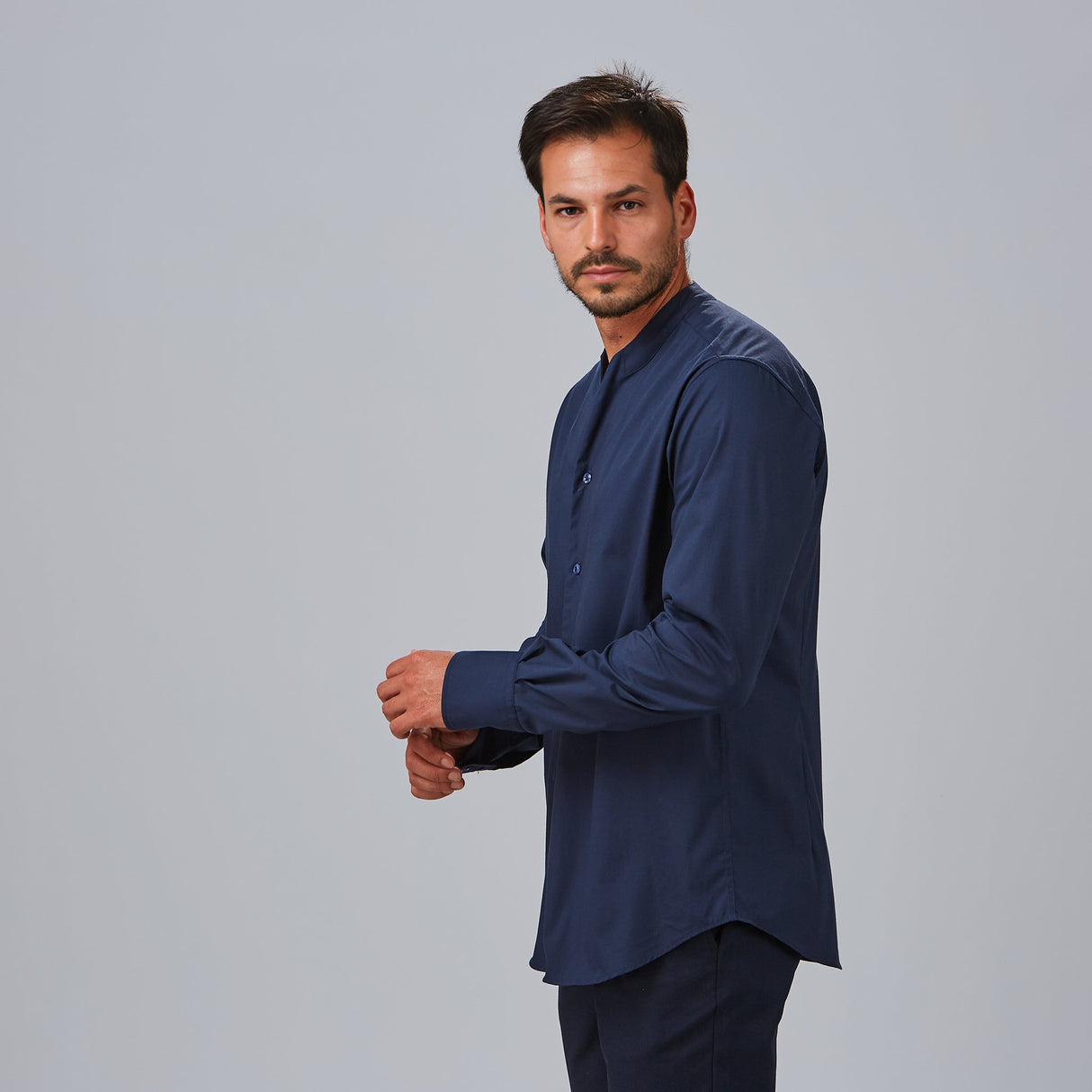 (260011-104-M-2.jpg)