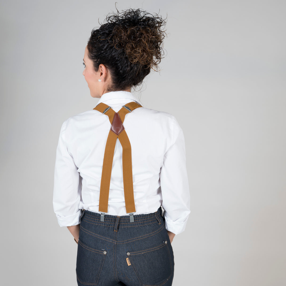 (329500-151-UD-1.jpg)