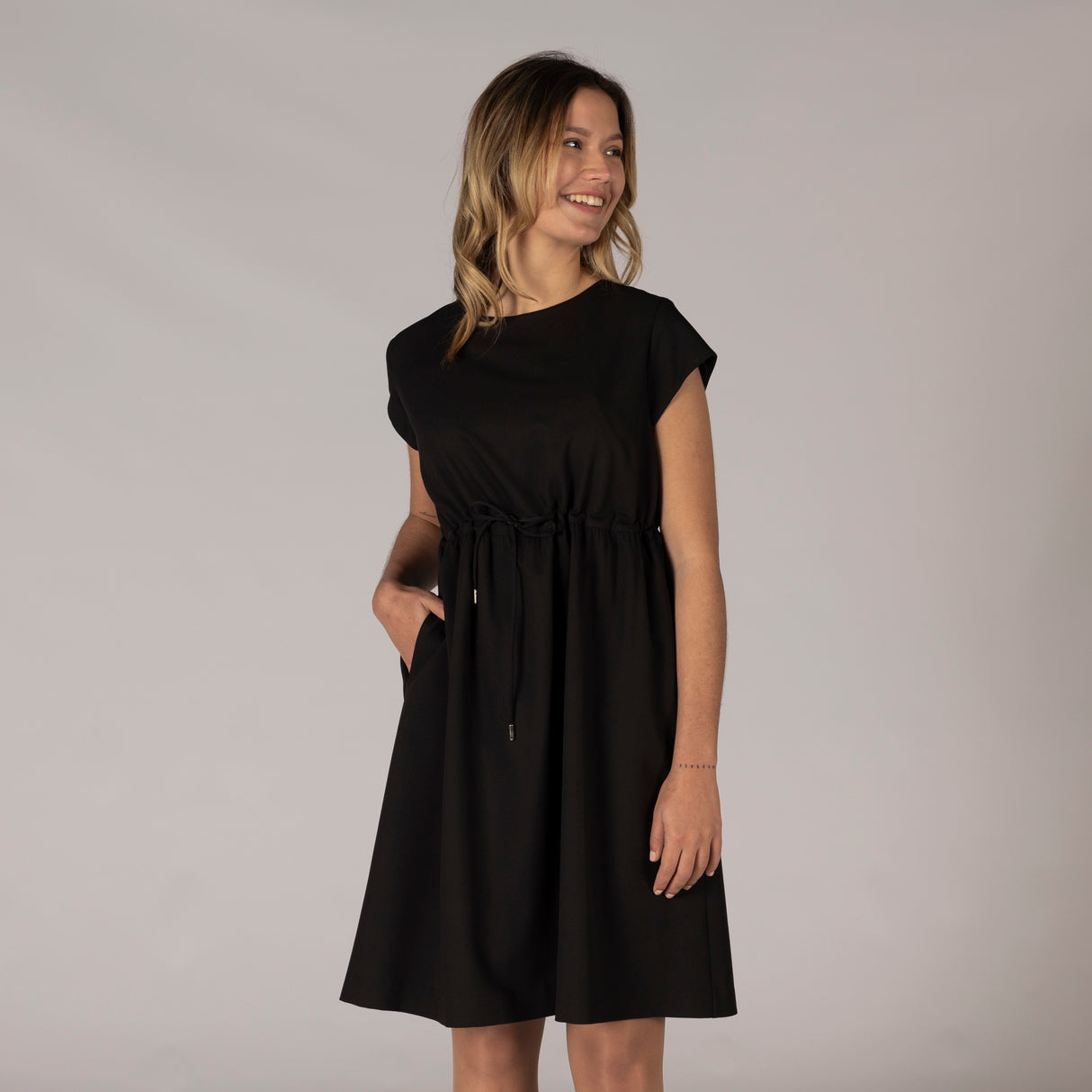 (550001-001-XS-2.jpg)