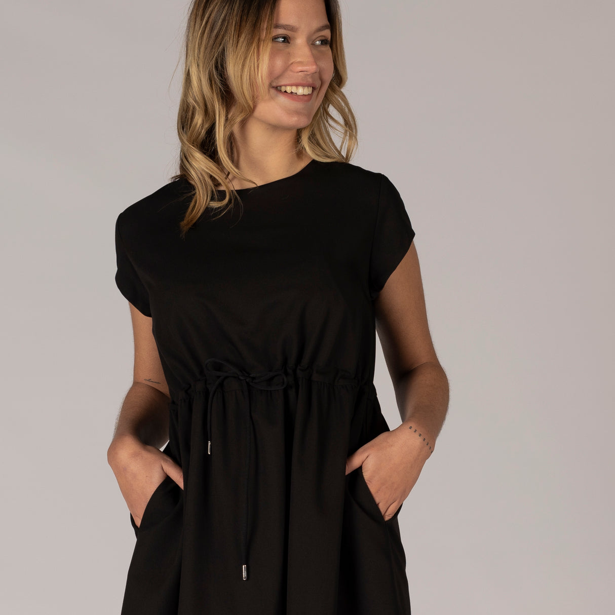 (550001-001-XS-3.jpg)