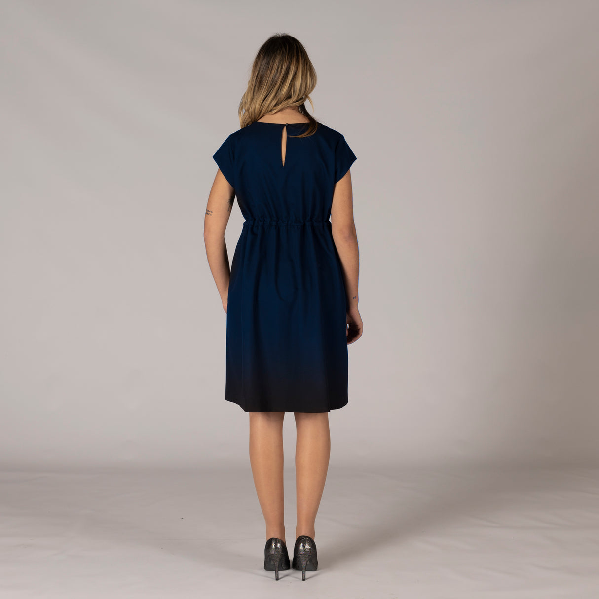 (550001-104-XL-1.jpg)