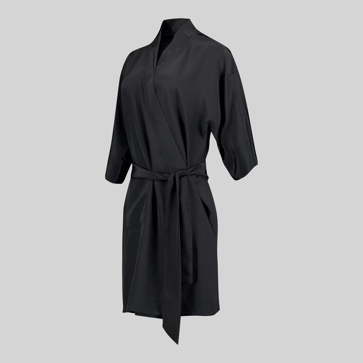 (596900-001-M-4.jpg)