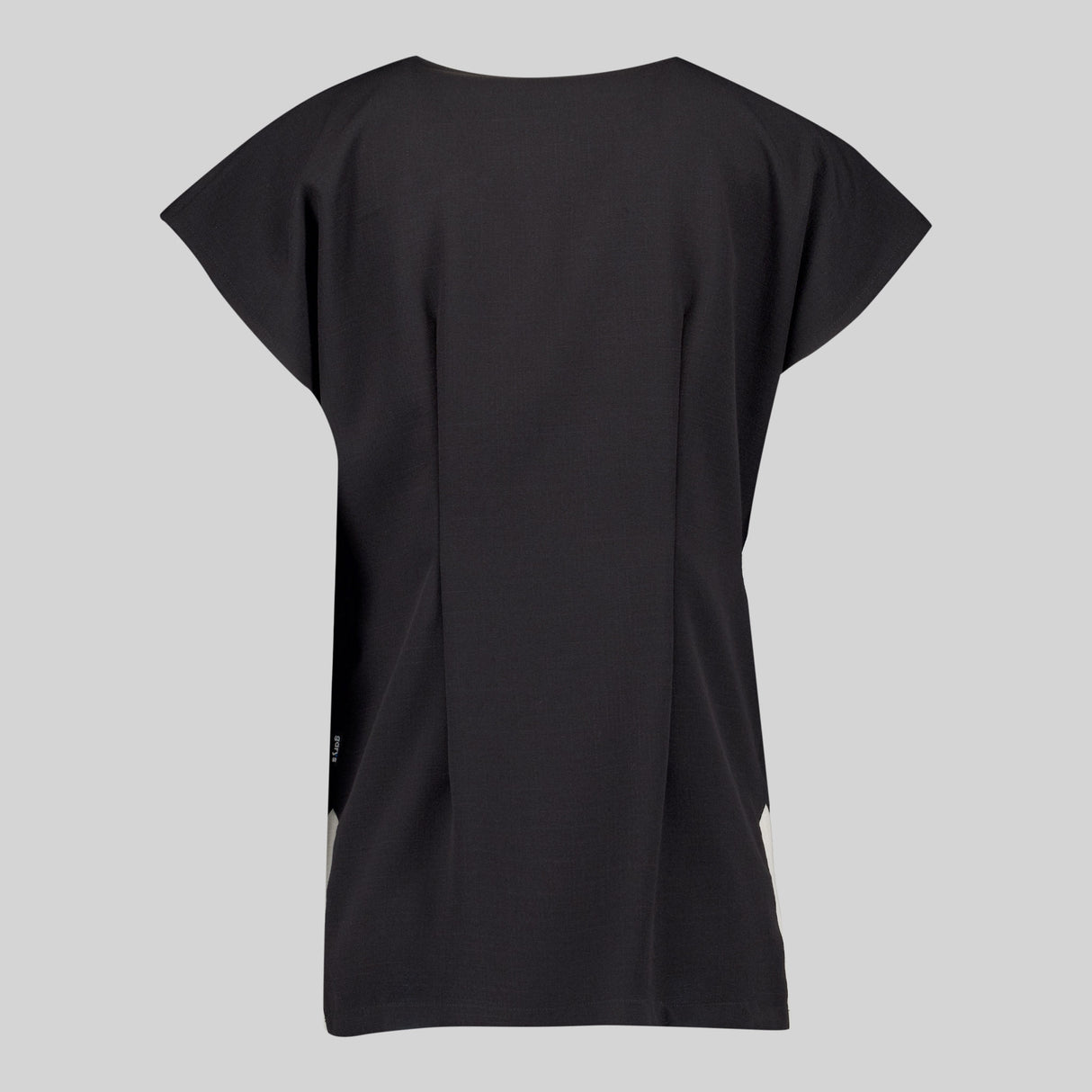 (600027-001-XS-4.jpg)