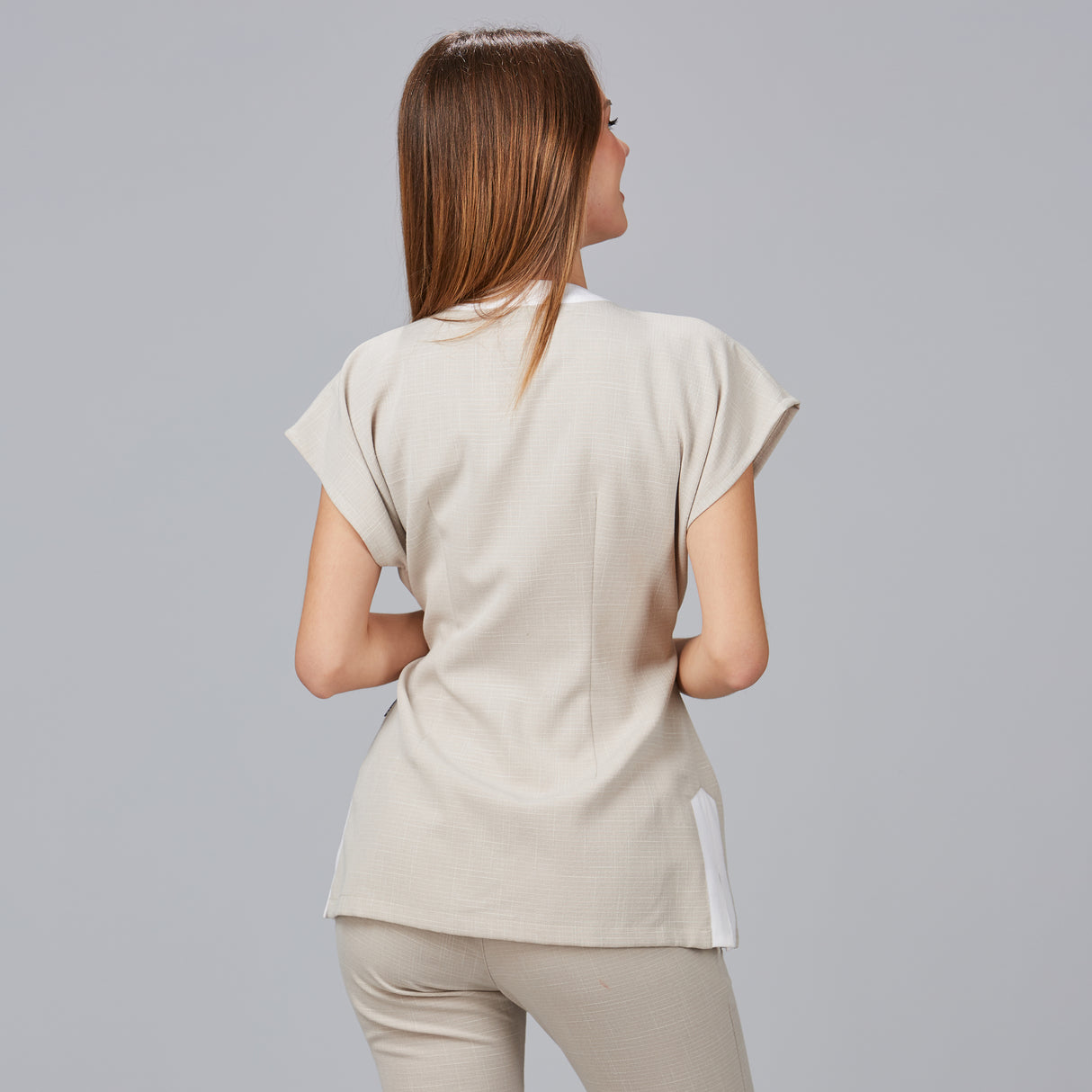 (600027-110-M-1.jpg)