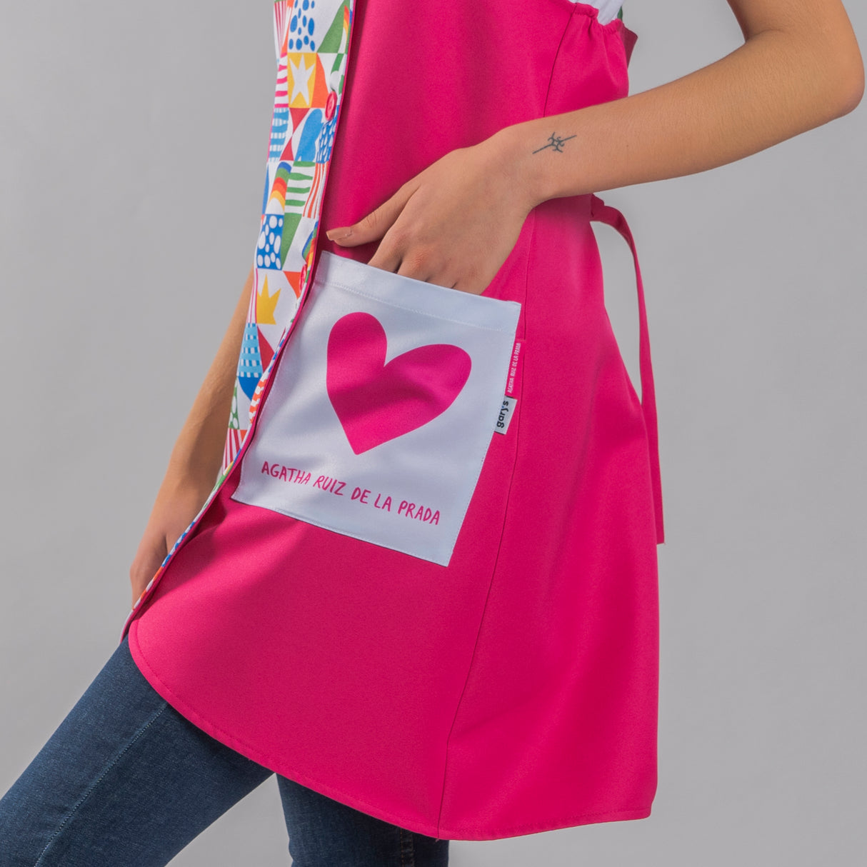 (600053-611-XS-3.jpg)