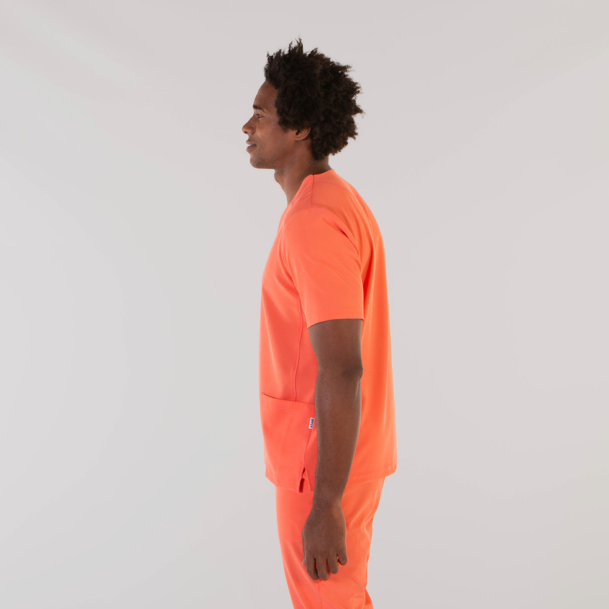 (617500-133-S-2.jpg)