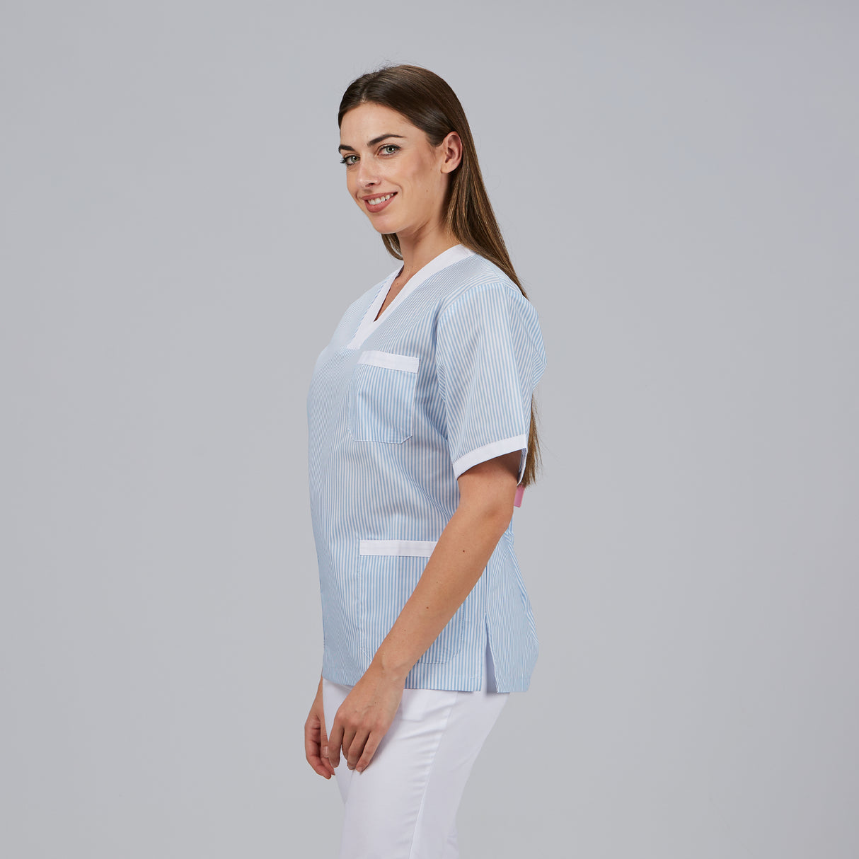 (647000-4300-S_2.jpg)