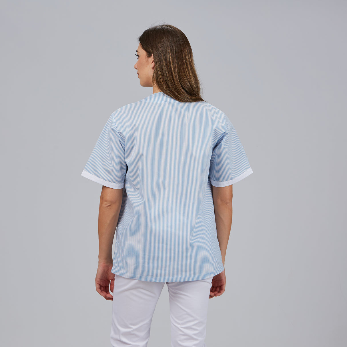 (647000-4300-S_3.jpg)