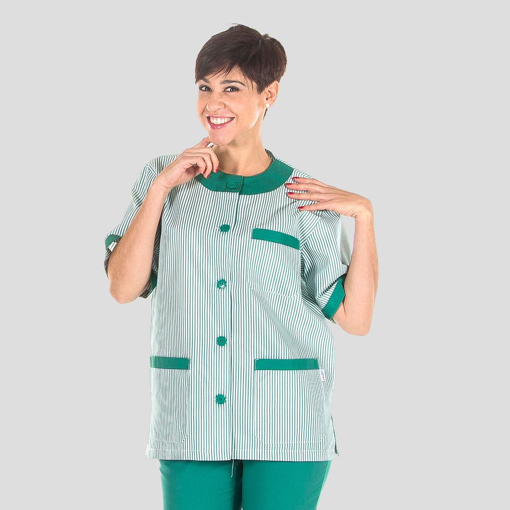 (648000-404-XXL.jpg)