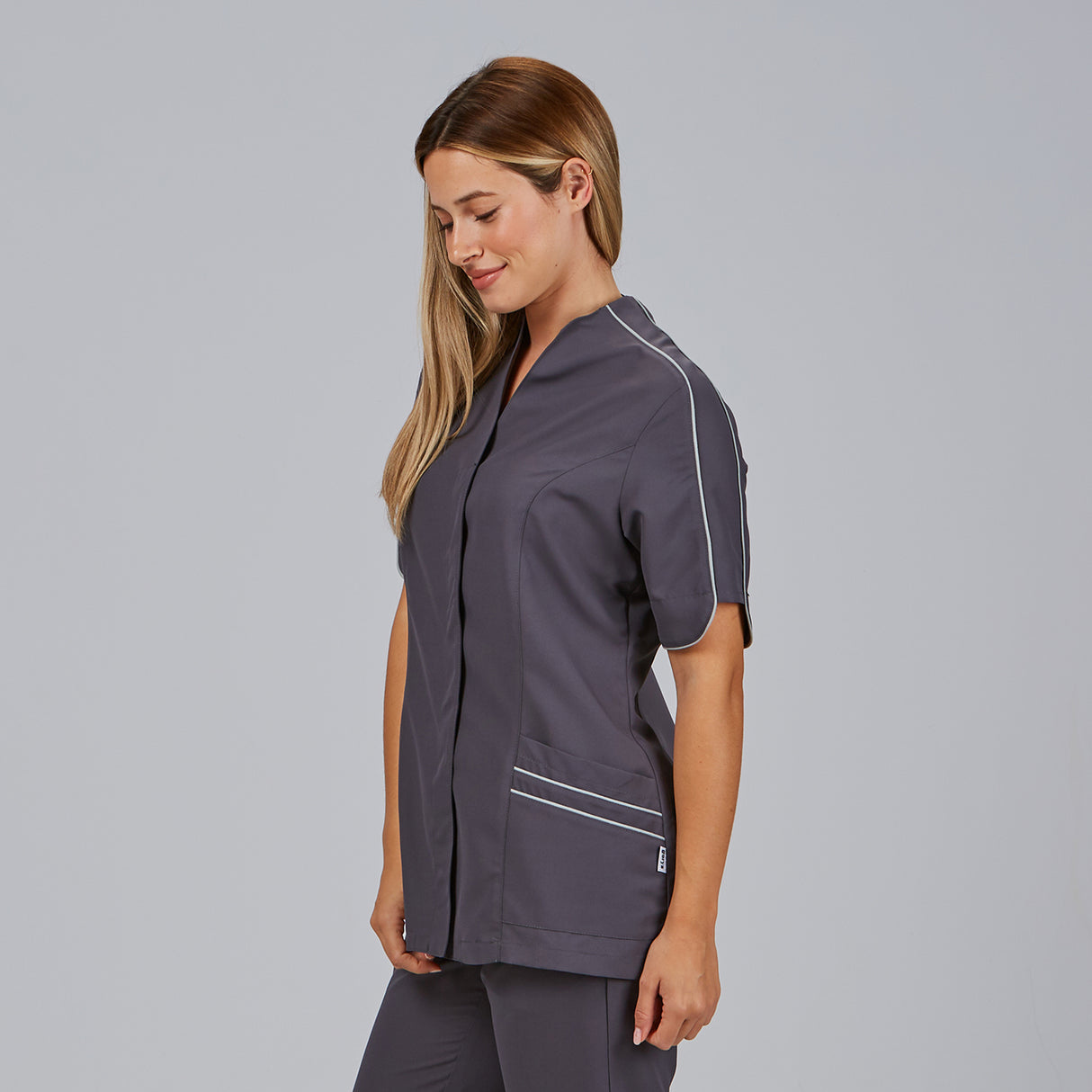 (661800-139-M-2.jpg)