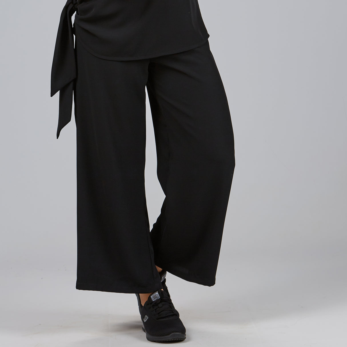 (700044-001-XXL-2.jpg)