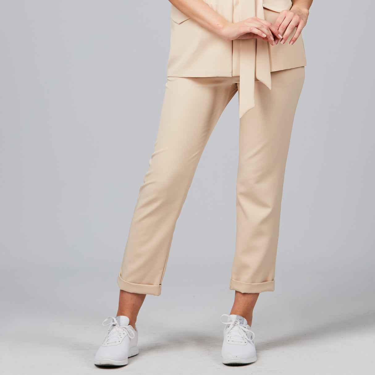 (700049-110-S-3.jpg)