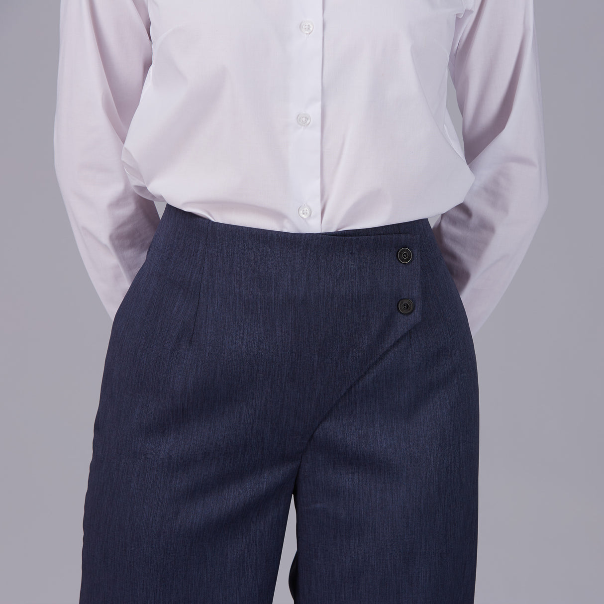 (700063-104-38-4.jpg)