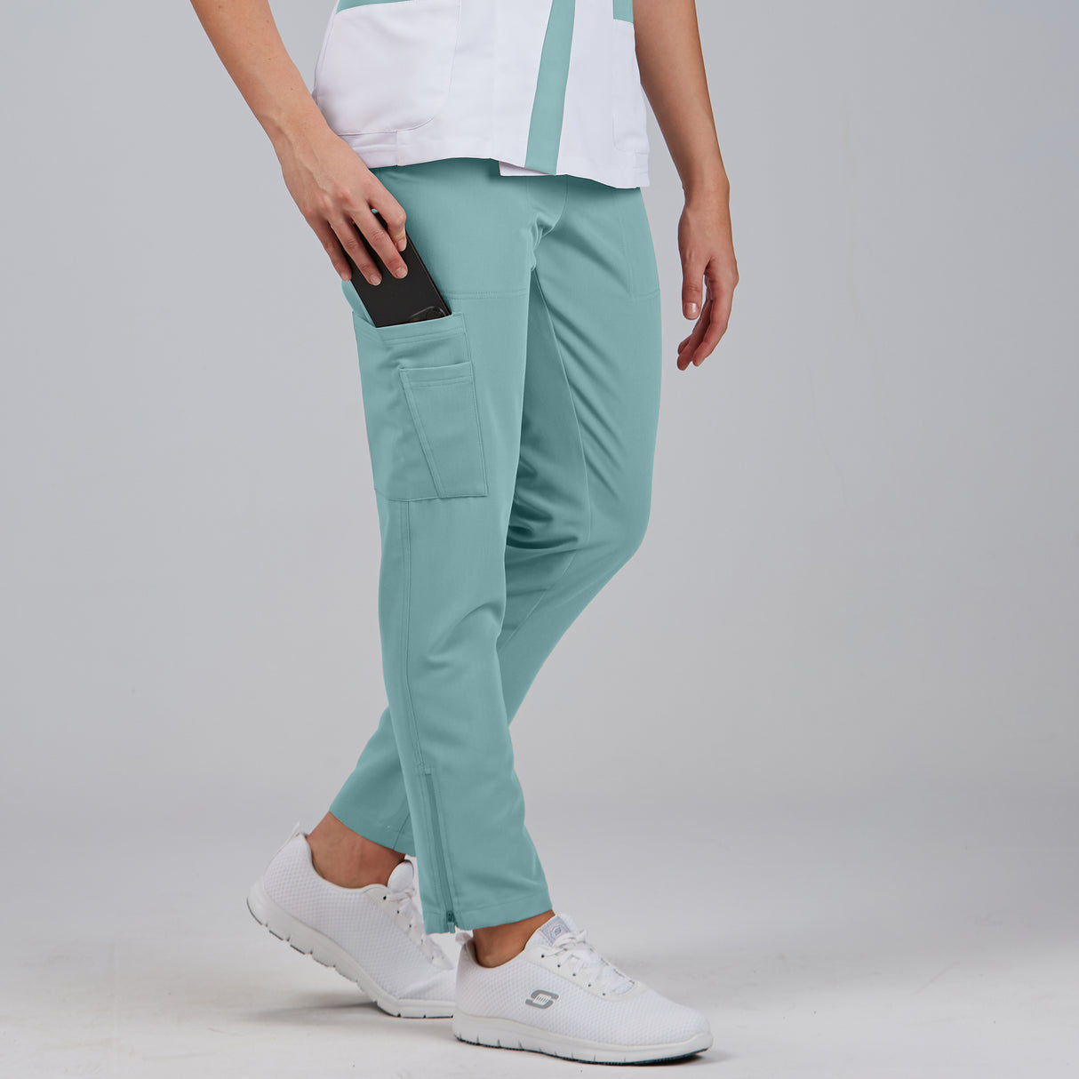 (700079-143-XS-1.jpg)