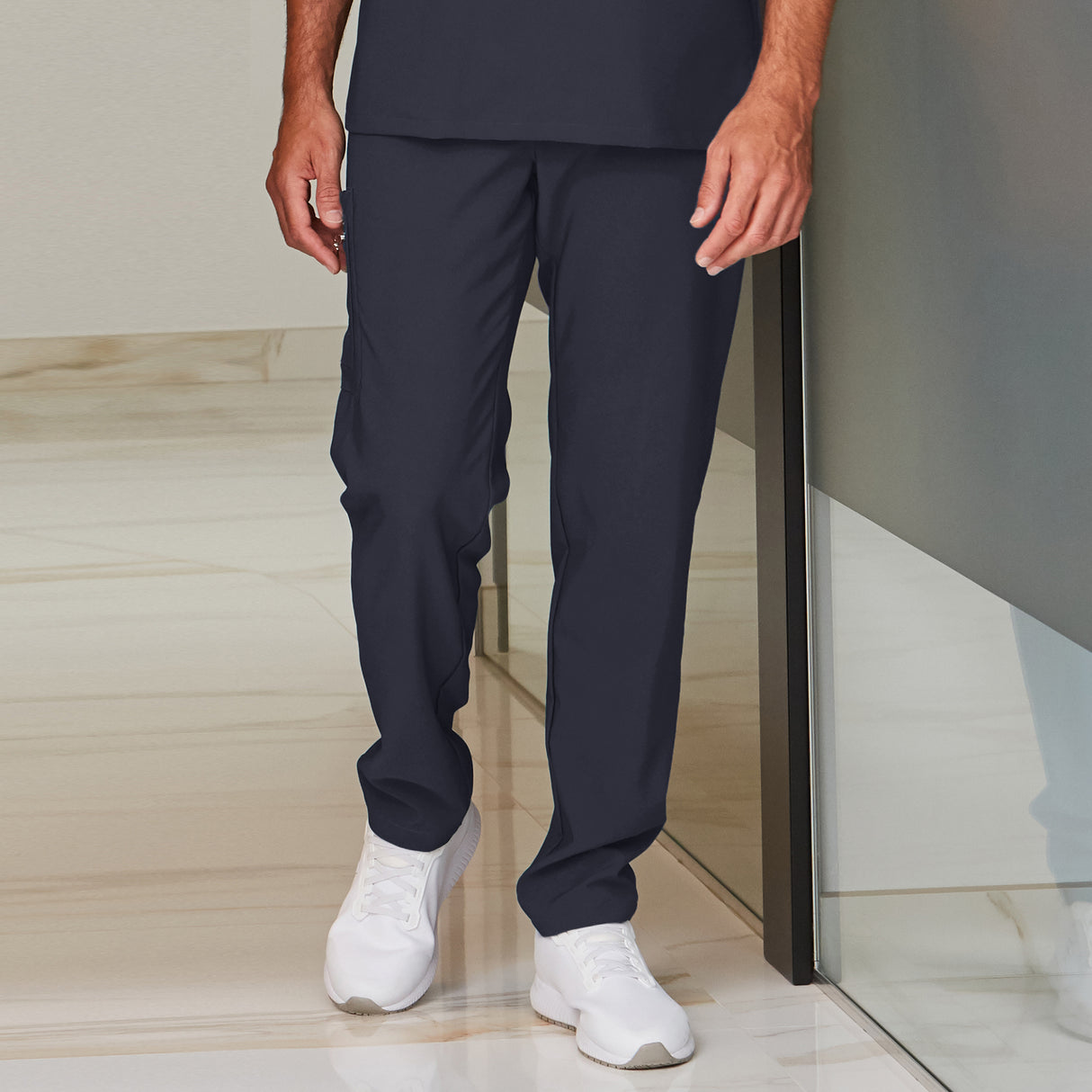 (702900-139-S-1.jpg)