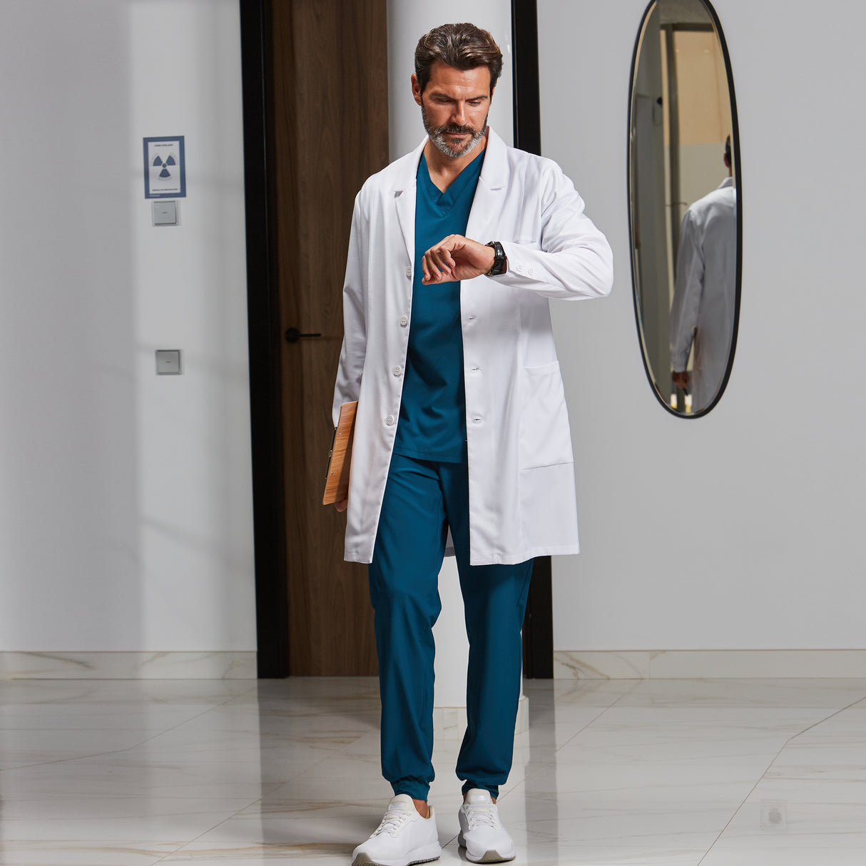 (704700-145-XS-1.jpg)