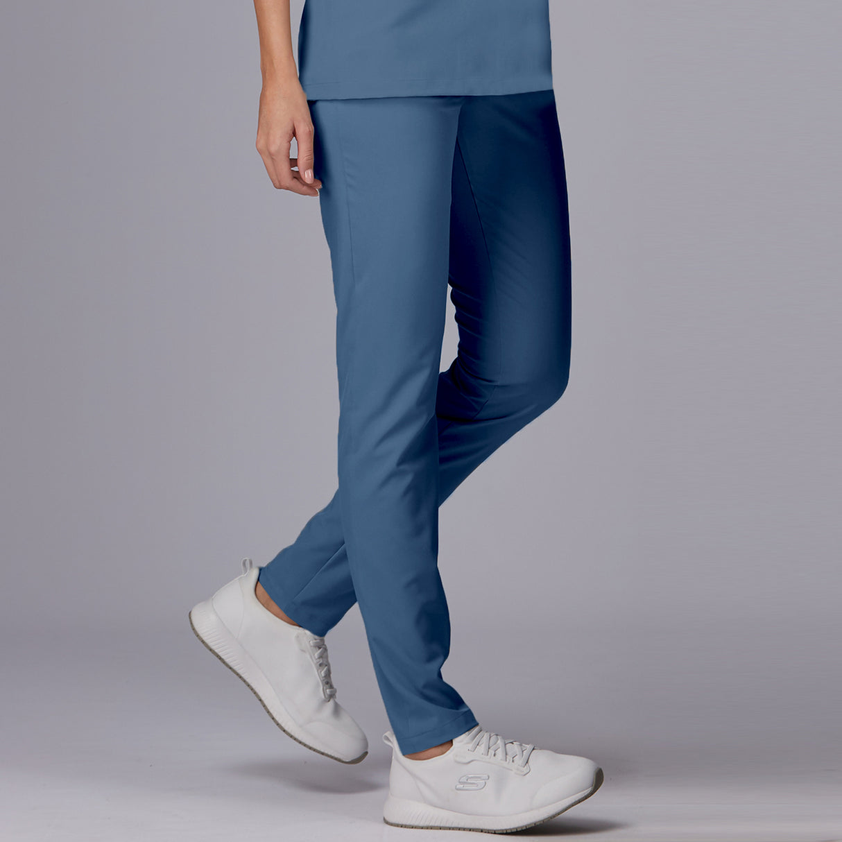 (704800-152-S-1.jpg)