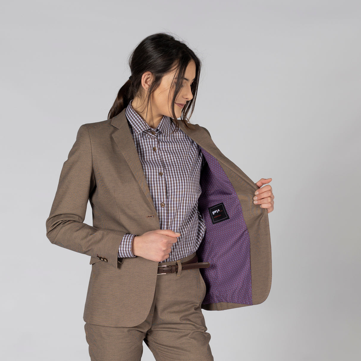 (800026-124-36-4.jpg)