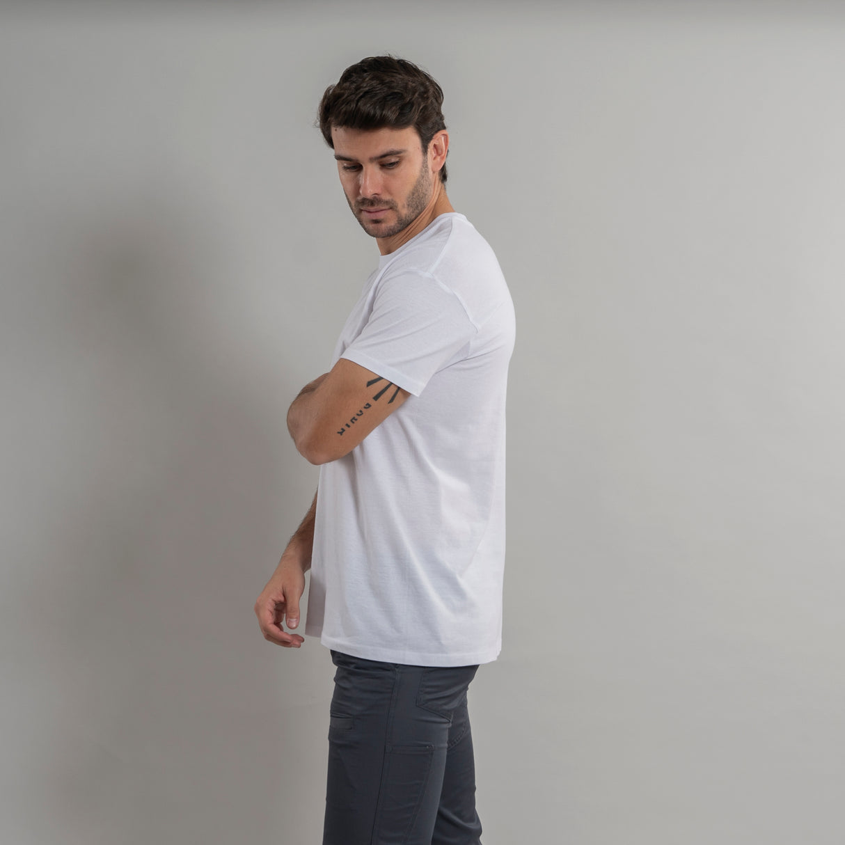 (850021-101-M-2.jpg)