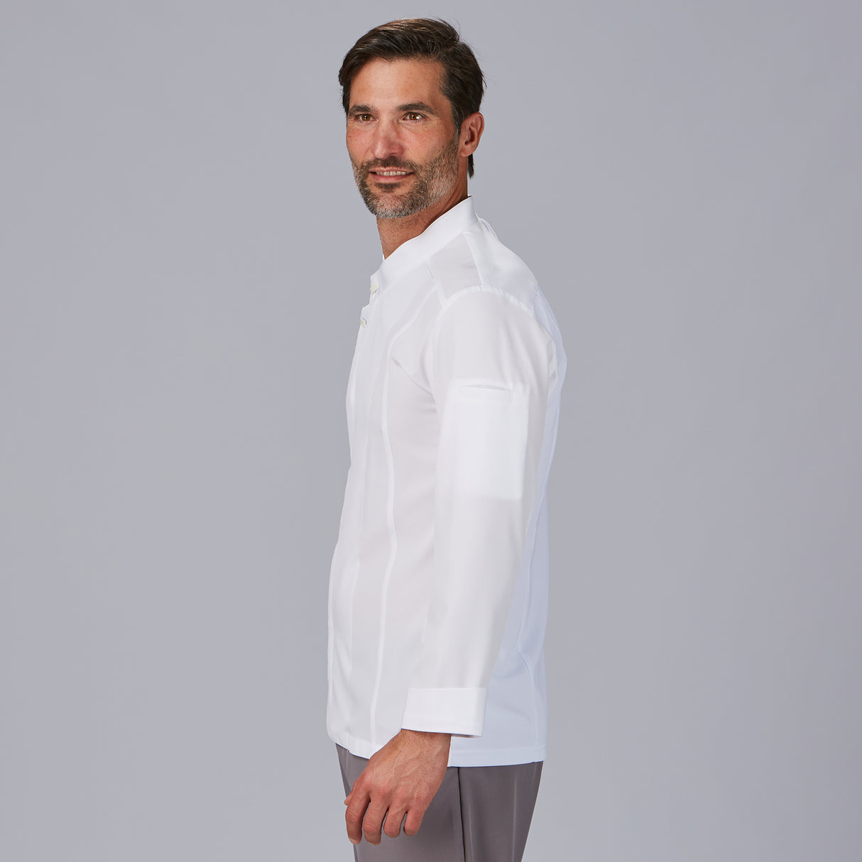 (930029-101-L-2.jpg)