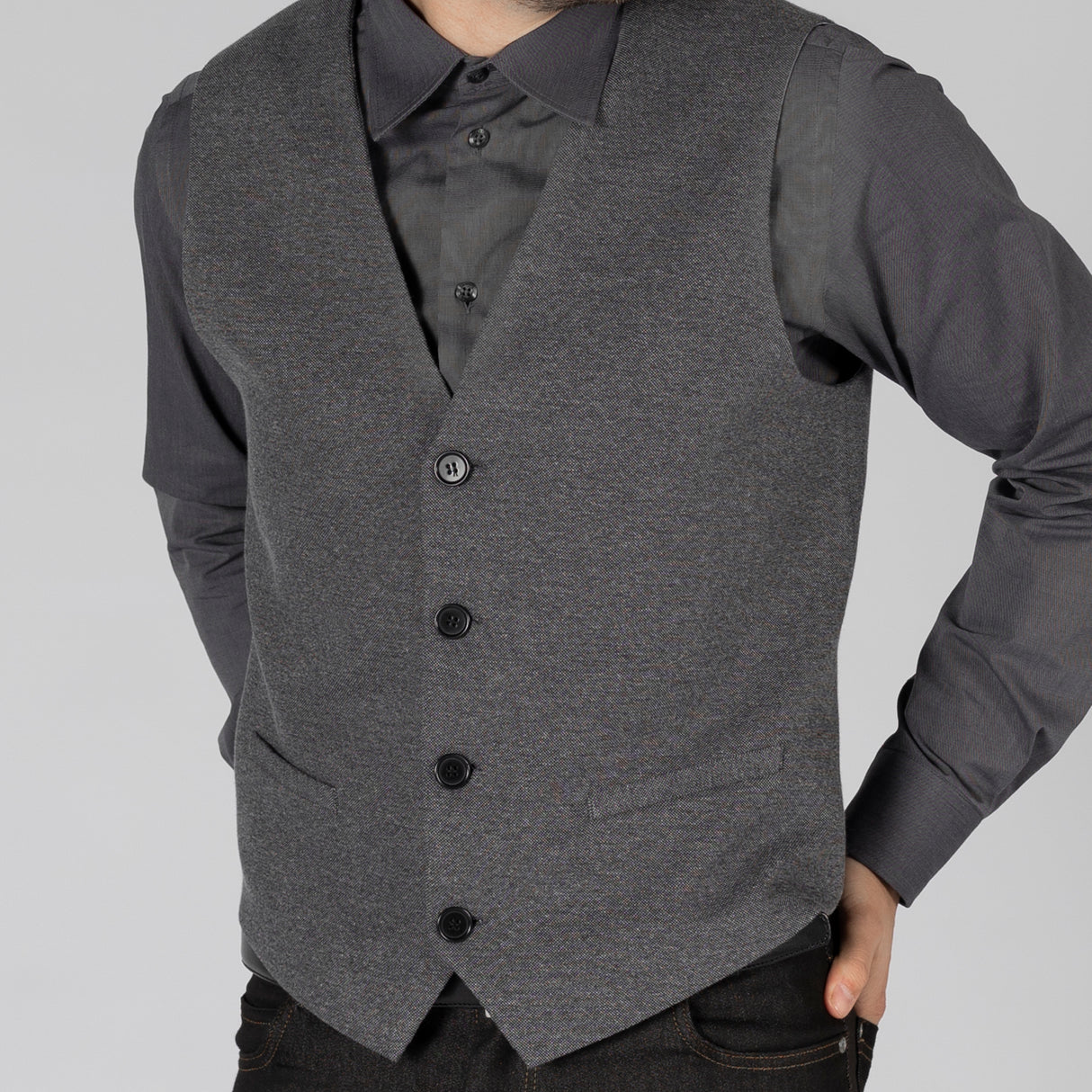 (950006-139-XS-3.jpg)