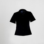 BLUSA CAMARERA ENTALLADA M/CORTA