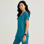 DIGNITY TUCK-IN TOP BY BARCO