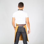 AVENTAL COM PEITO ALÇA PELE 82X72 CM
