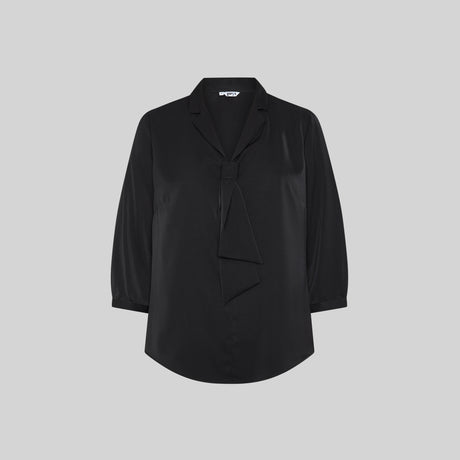 (240009-001-M-3.jpg)