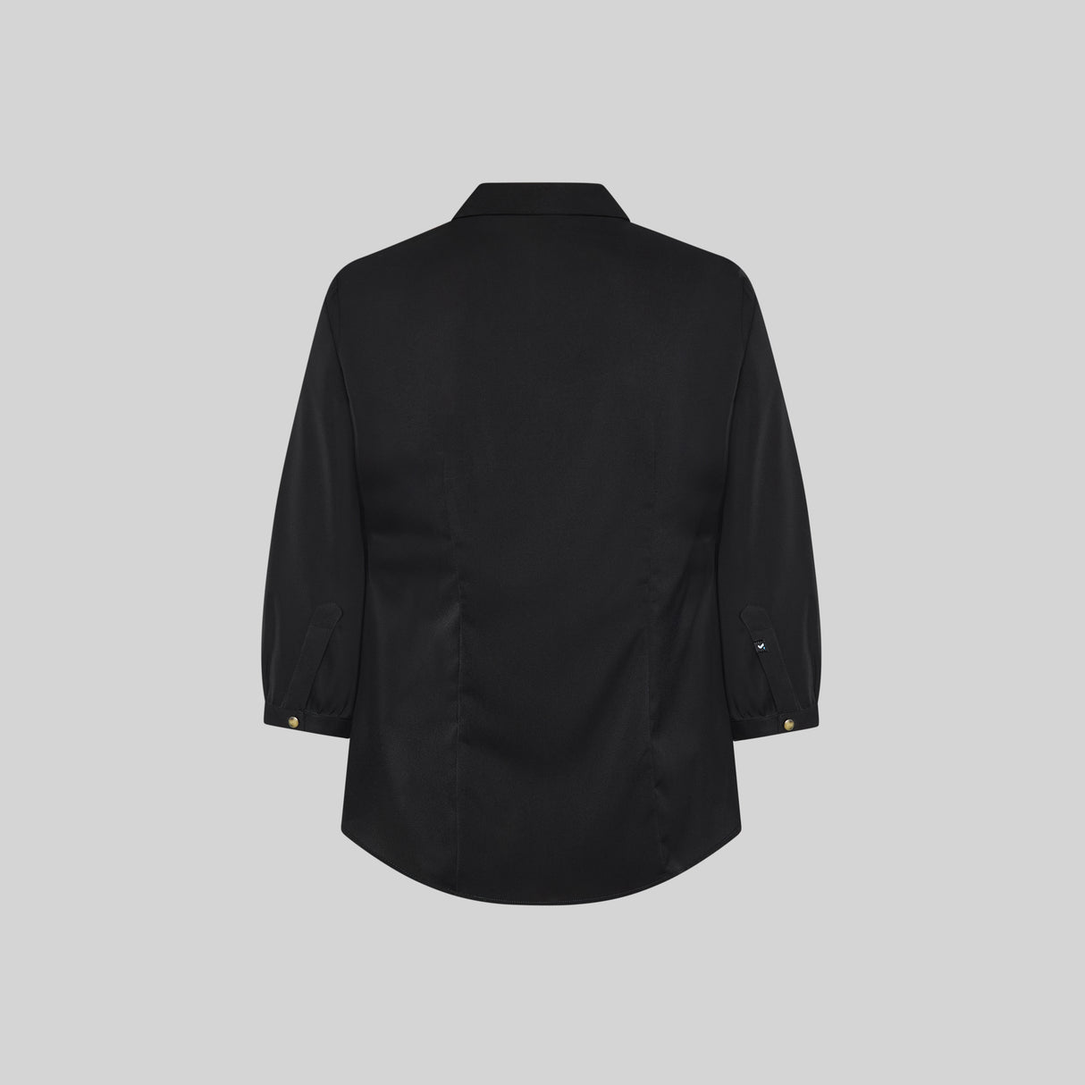 (240009-001-M-4.jpg)