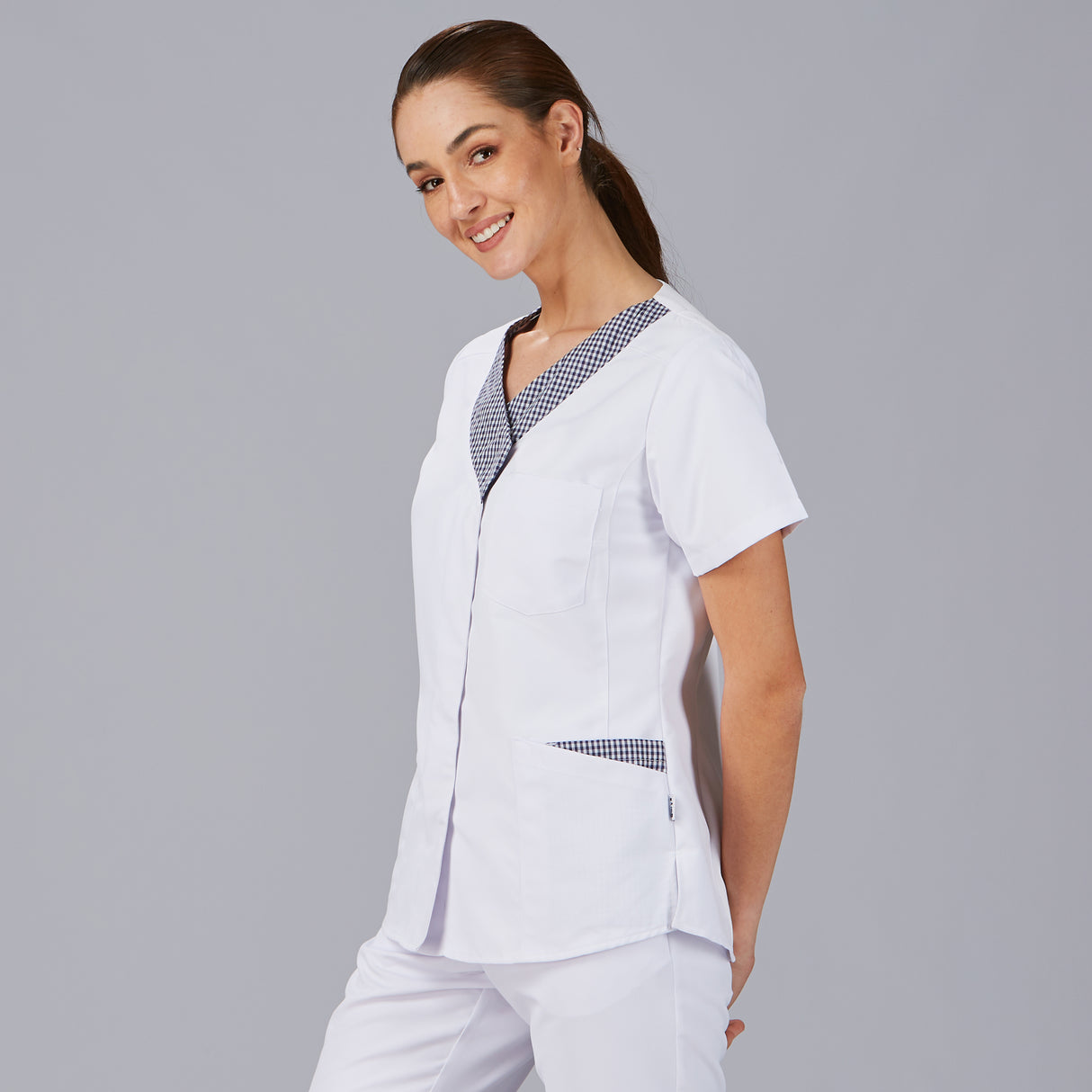 (600063-1202-L-2.jpg)