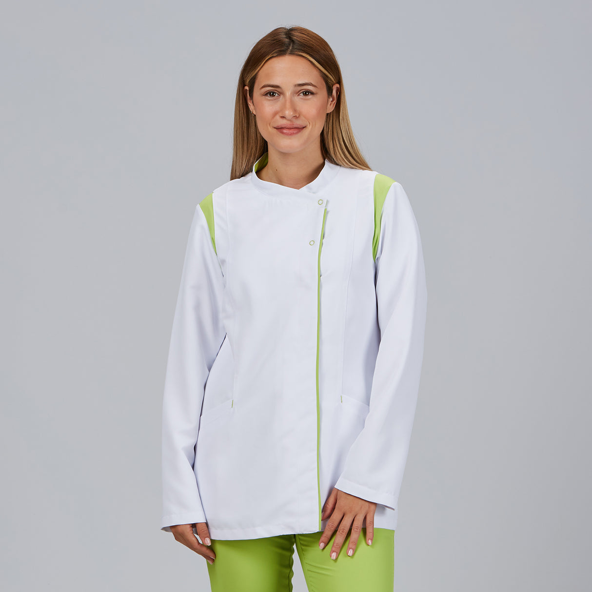 (660800-127-S.jpg)