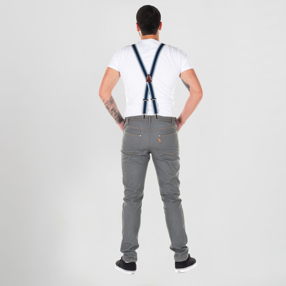 (779300-825-XL-4.jpg)