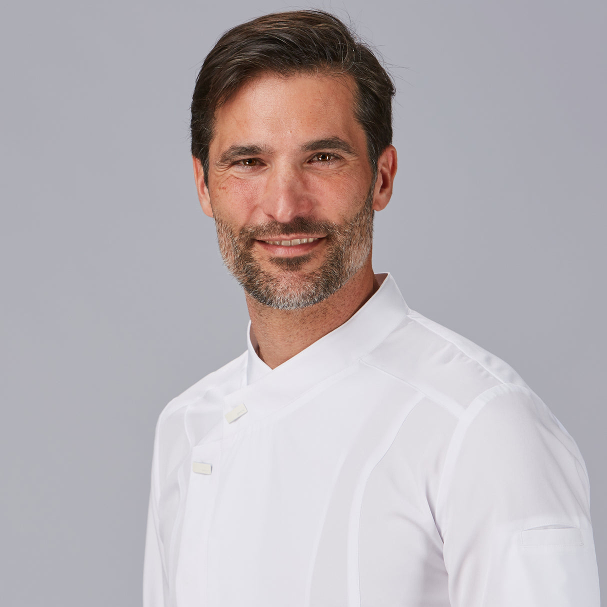 (930029-101-L-3.jpg)